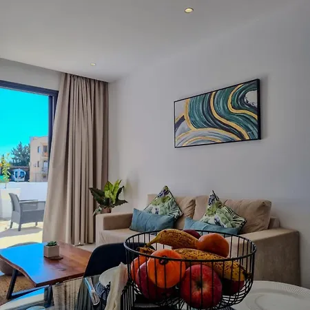 Lavi La 2b, Sea Breeze, Apartament Pafos
